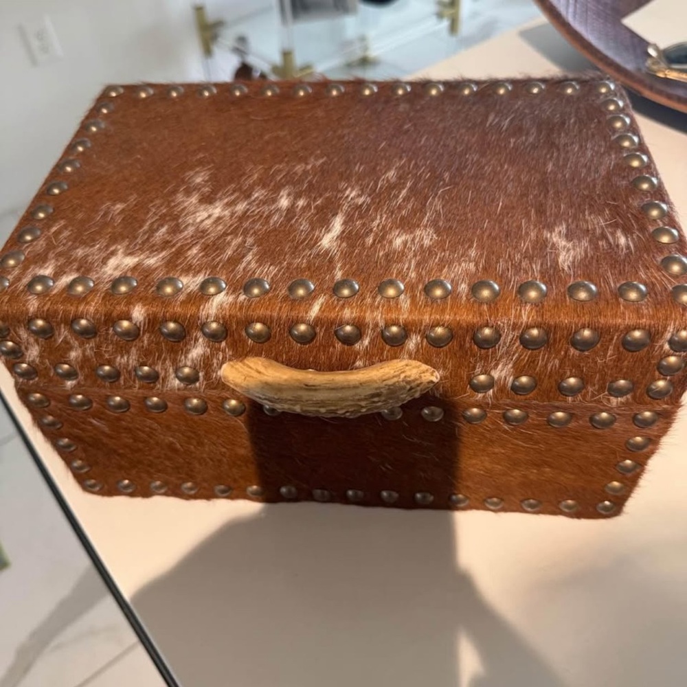 Calfskin western style box